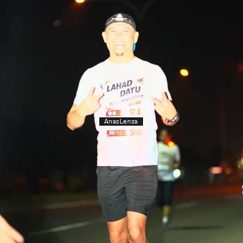 Runner Photo 7635070