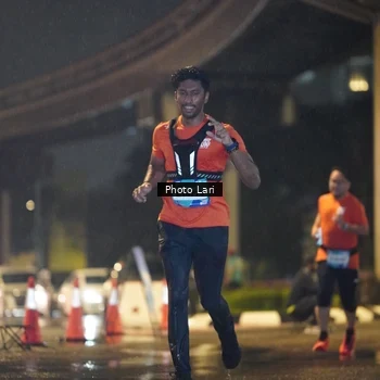 Runner Photo 7635071