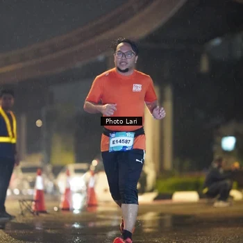 Runner Photo 7635073