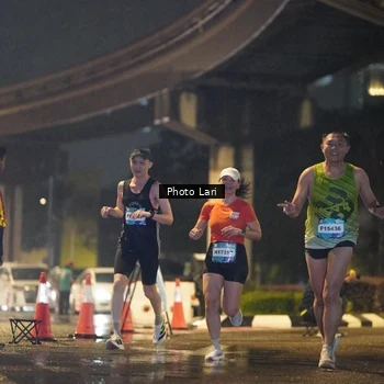 Runner Photo 7635079