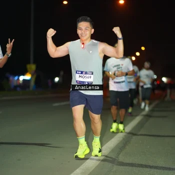 Runner Photo 7635084