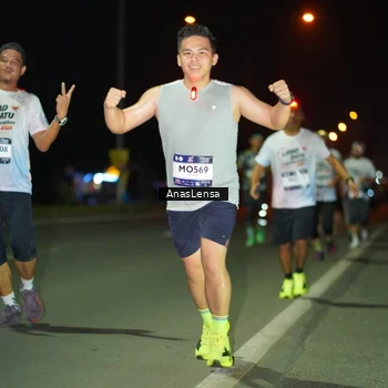 Runner Photo 7635085