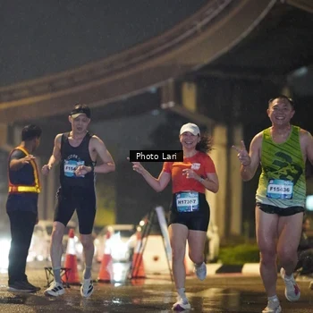 Runner Photo 7635087