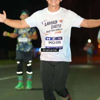Runner Photo 7635099