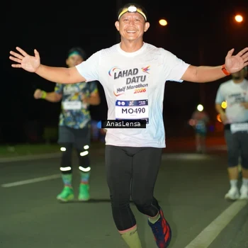 Runner Photo 7635102