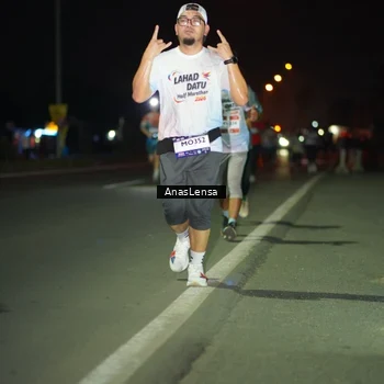 Runner Photo 7635110