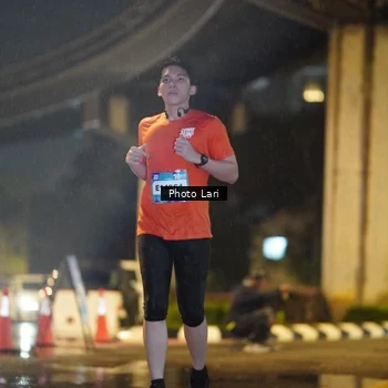 Runner Photo 7635116