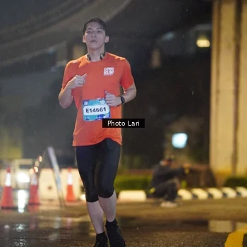 Runner Photo 7635120