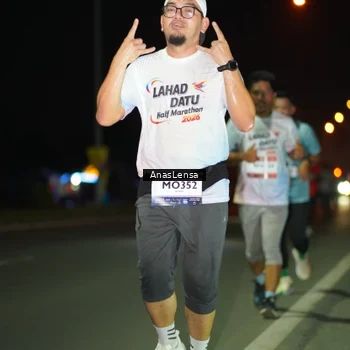 Runner Photo 7635124