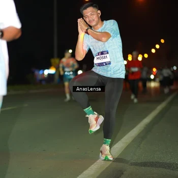 Runner Photo 7635145