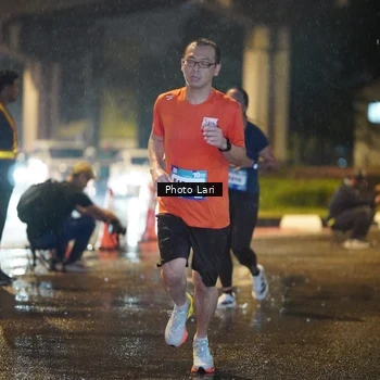 Runner Photo 7635168