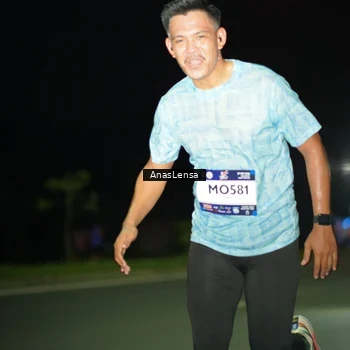Runner Photo 7635171