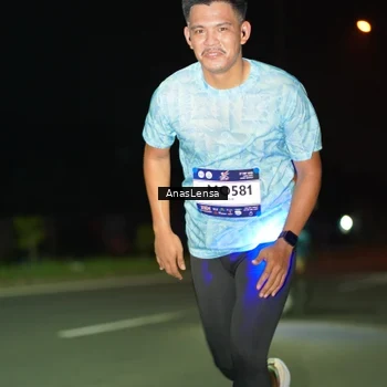 Runner Photo 7635183
