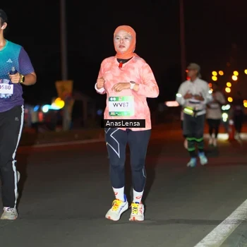 Runner Photo 7635253