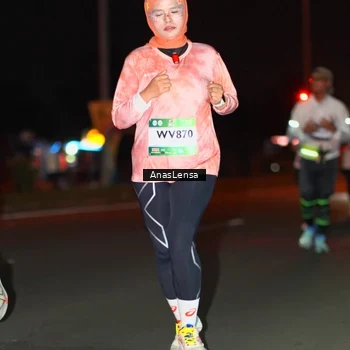 Runner Photo 7635261