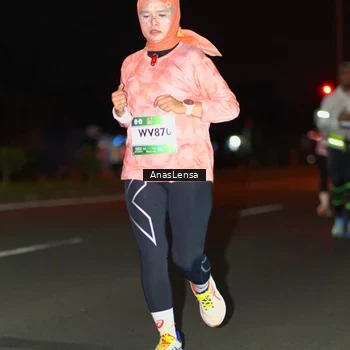 Runner Photo 7635262
