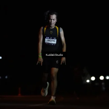 Runner Photo 7635265