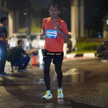 Runner Photo 7635268
