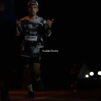 Runner Photo 7635273