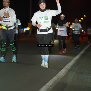 Runner Photo 7635287