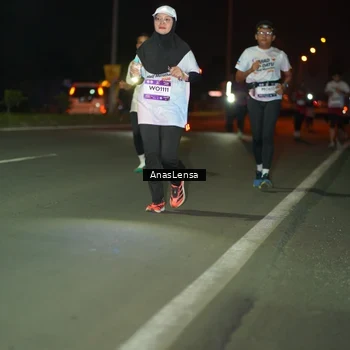 Runner Photo 7635290
