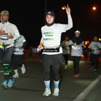 Runner Photo 7635293
