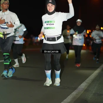 Runner Photo 7635295