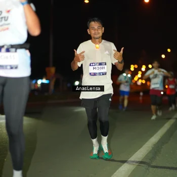Runner Photo 7635330