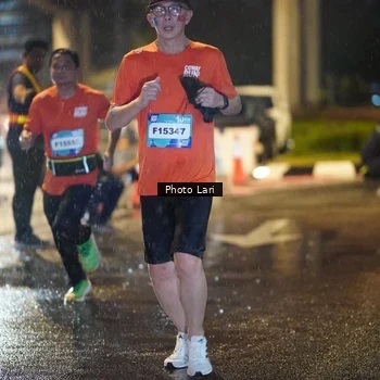 Runner Photo 7635336