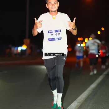 Runner Photo 7635337