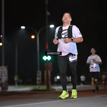 Runner Photo 7635345