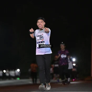 Runner Photo 7635359
