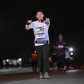 Runner Photo 7635371