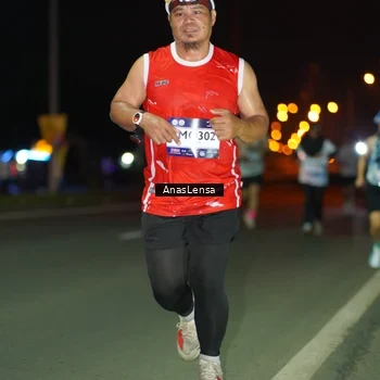 Runner Photo 7635394