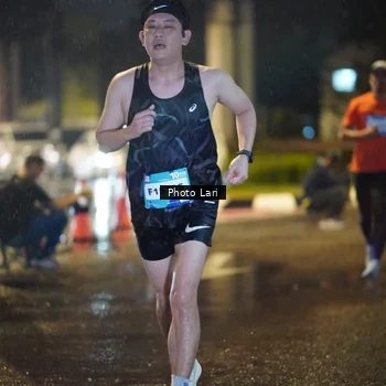 Runner Photo 7635412