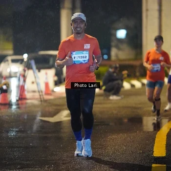 Runner Photo 7635413