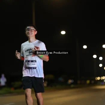 Runner Photo 7635420