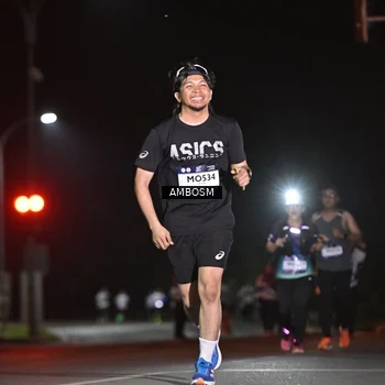 Runner Photo 7635424