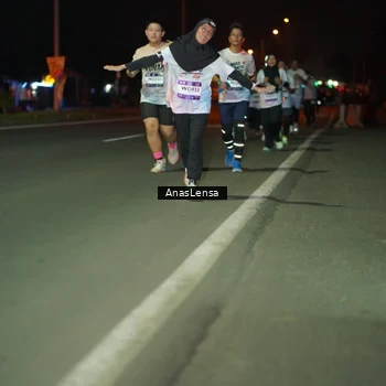 Runner Photo 7635494