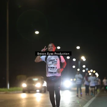 Runner Photo 7635496