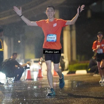 Runner Photo 7635538