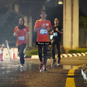 Runner Photo 7635542