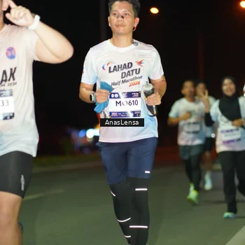 Runner Photo 7635551