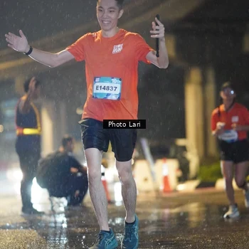 Runner Photo 7635564
