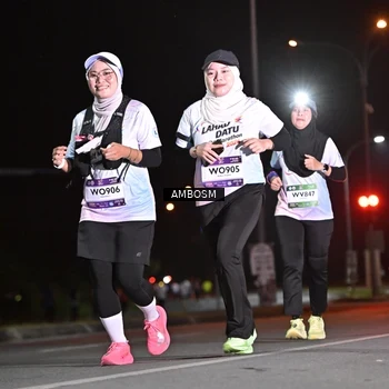Runner Photo 7635567