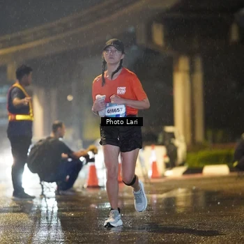 Runner Photo 7635571