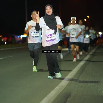 Runner Photo 7635578