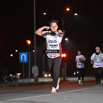 Runner Photo 7635604