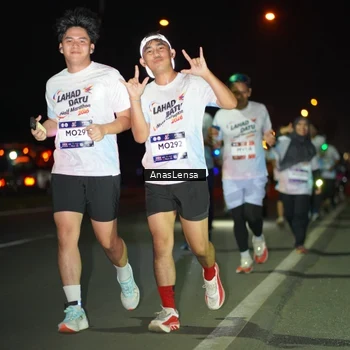 Runner Photo 7635612