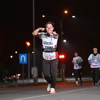 Runner Photo 7635613